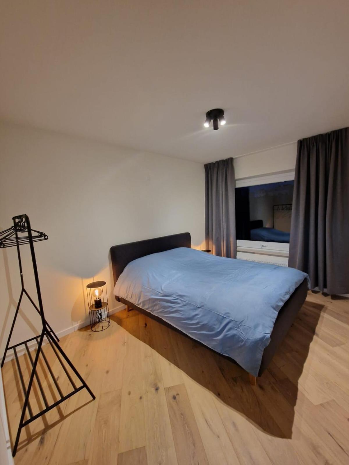 Luxury Renovated 3 Rooms Apartment Ostende Extérieur photo