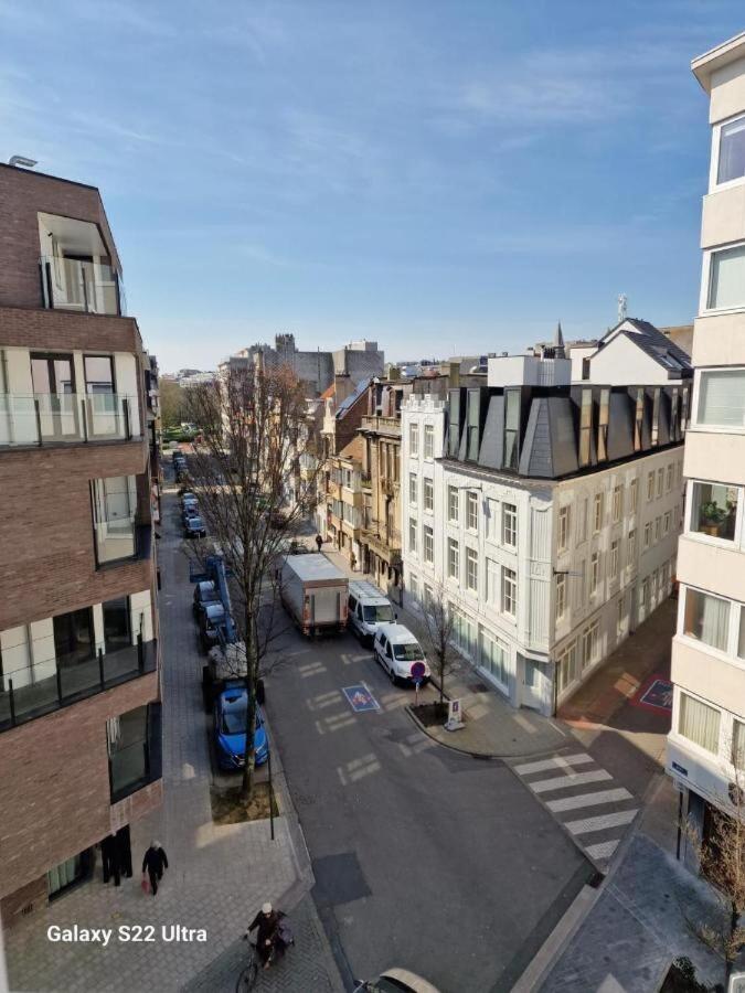 Luxury Renovated 3 Rooms Apartment Ostende Extérieur photo