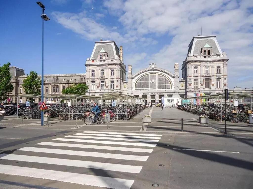 Luxury Renovated 3 Rooms Apartment Ostende Extérieur photo